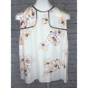 ST. John Silk Floral Blouse Ladies Size Large Career Casual